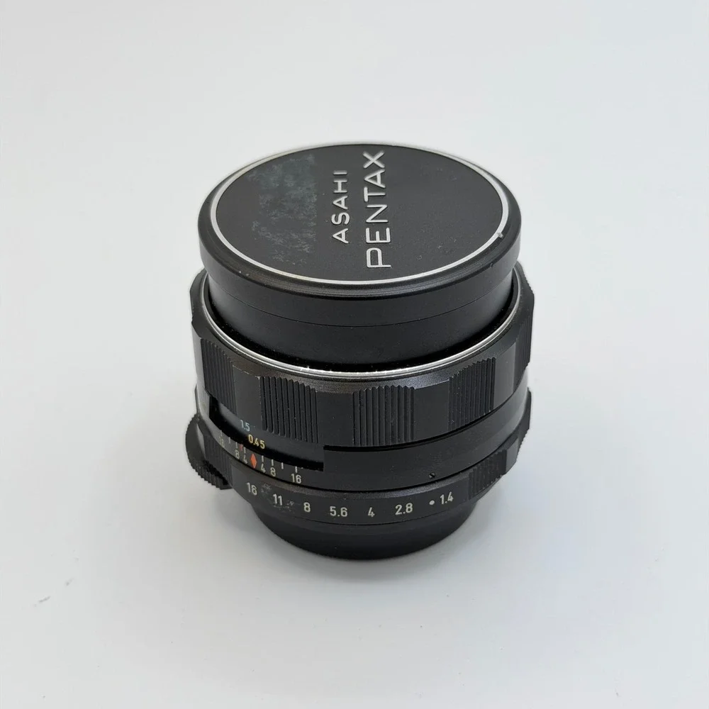 Asahi Pentax Super-Takumar 50mm f1.4 M42 Screw Mount Vintage Lens W/ Caps